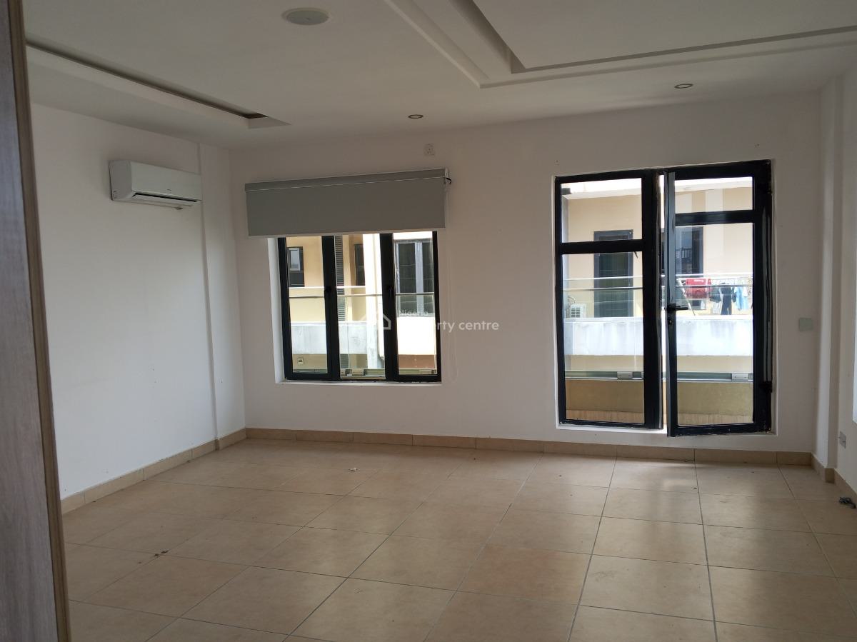 Service Luxury Massive 4 Bedroom Apartment with Maid Room, Oniru Estate, Victoria Island (vi), Lagos, Flat / Apartment for Rent