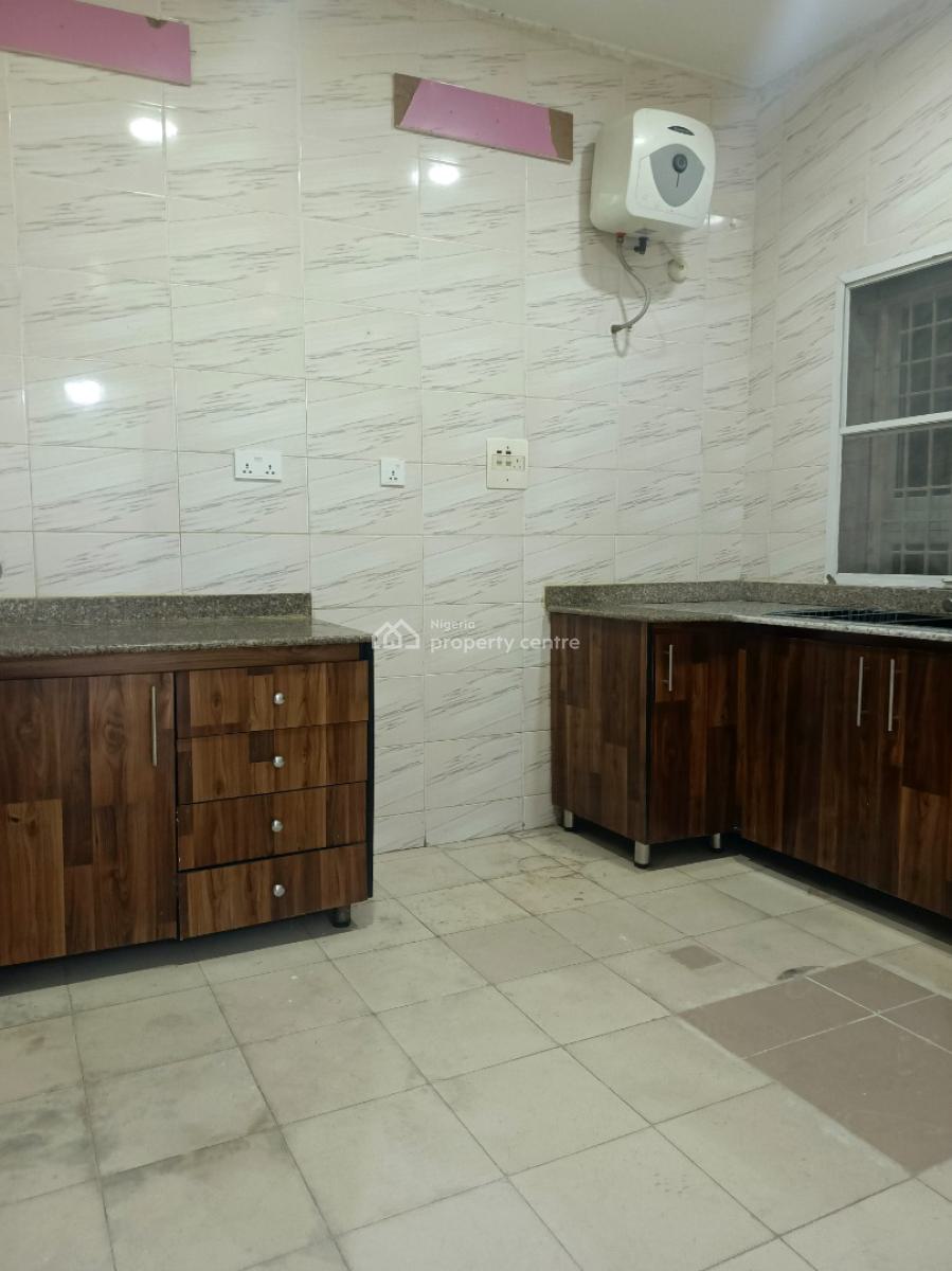 Spacious 2 Bedroom Apartment, Apo, Abuja, Flat / Apartment for Rent