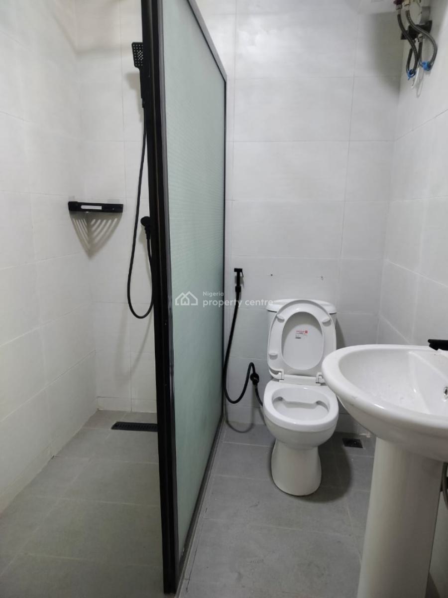 3 Bedroom Flat, Aladura Estate, Anthony, Maryland, Lagos, Flat / Apartment for Rent