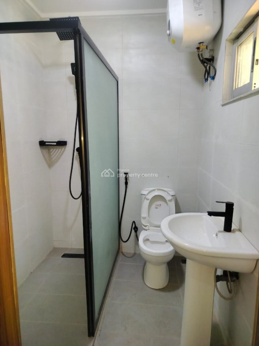 3 Bedroom Flat, Aladura Estate, Anthony, Maryland, Lagos, Flat / Apartment for Rent