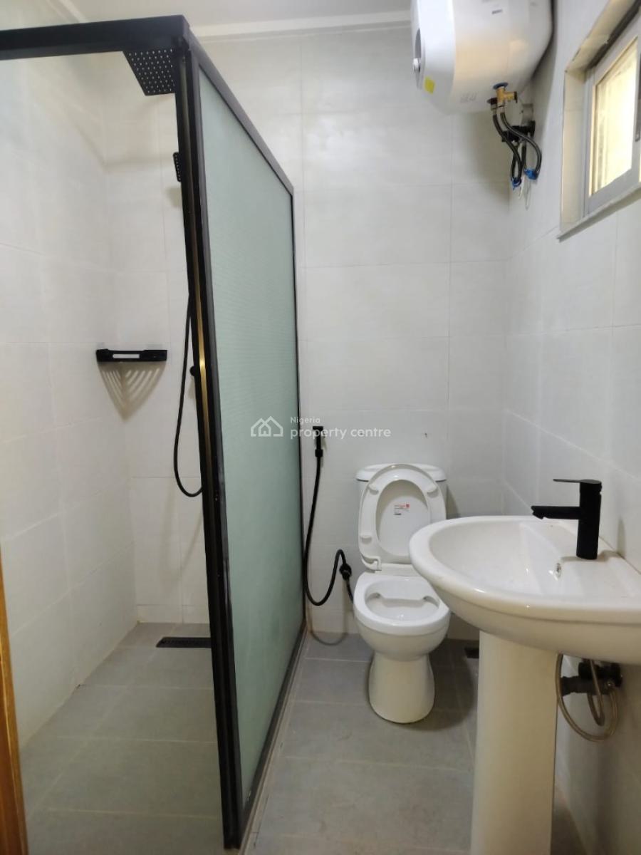 3 Bedroom Flat, Aladura Estate, Anthony, Maryland, Lagos, Flat / Apartment for Rent