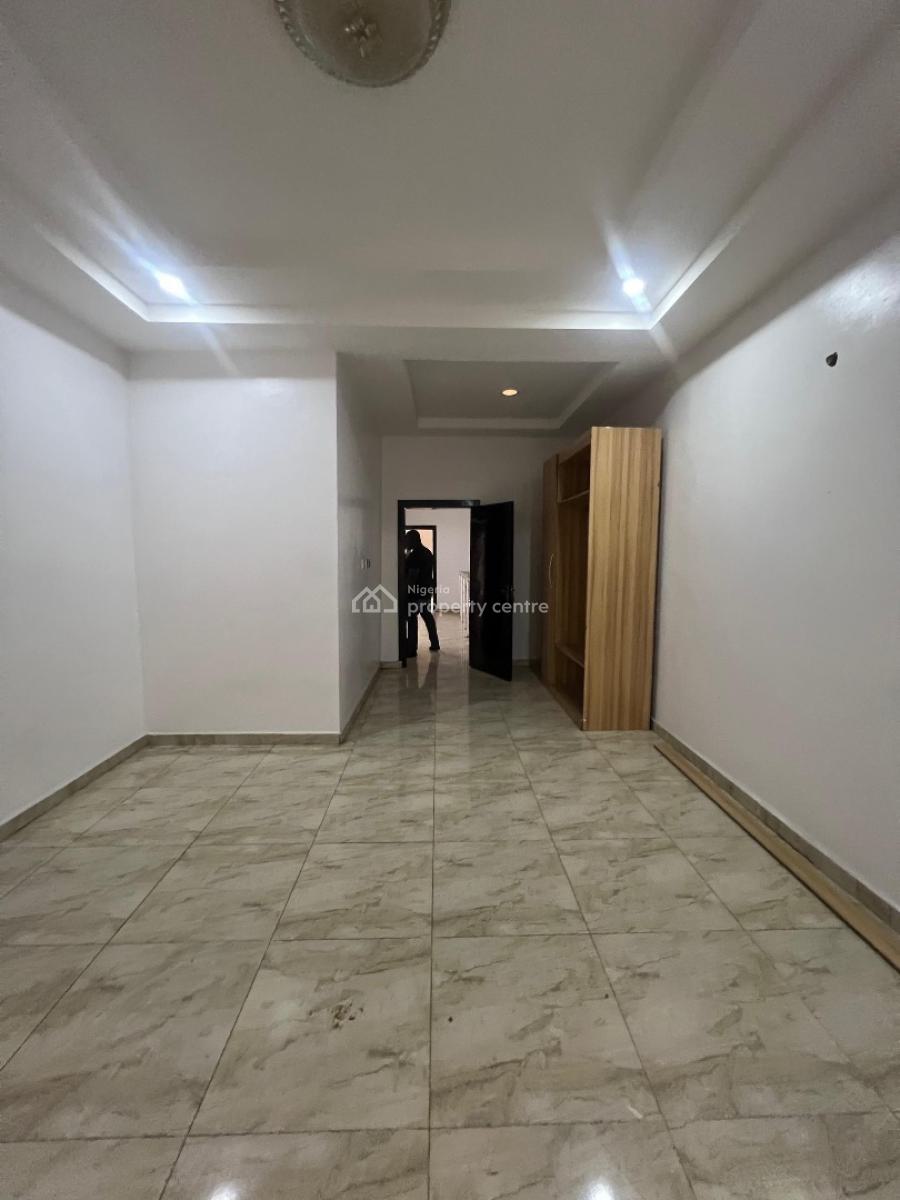 Spacious 4 Bedroom Semi Detached Duplex with Bq, Ologolo, Lekki, Lagos, Semi-detached Duplex for Rent
