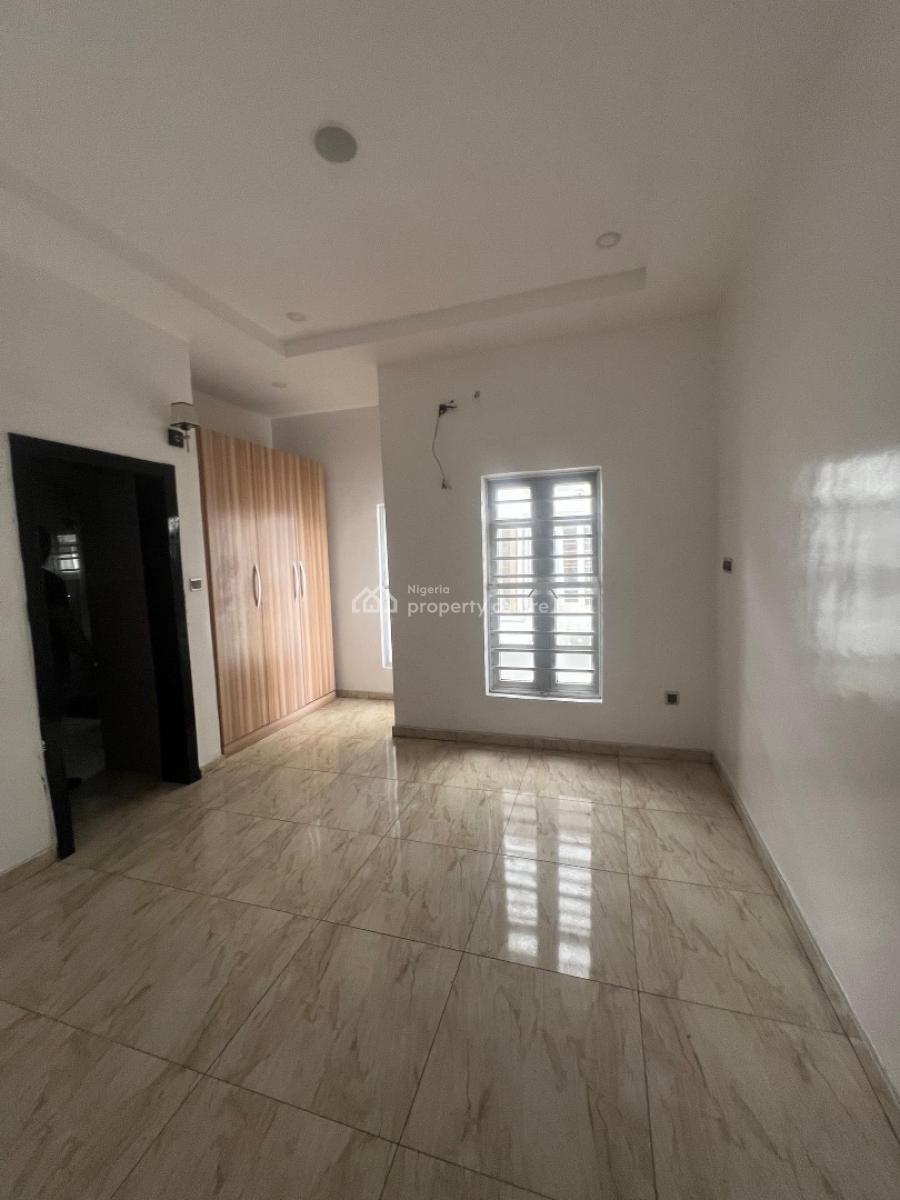 Spacious 4 Bedroom Semi Detached Duplex with Bq, Ologolo, Lekki, Lagos, Semi-detached Duplex for Rent