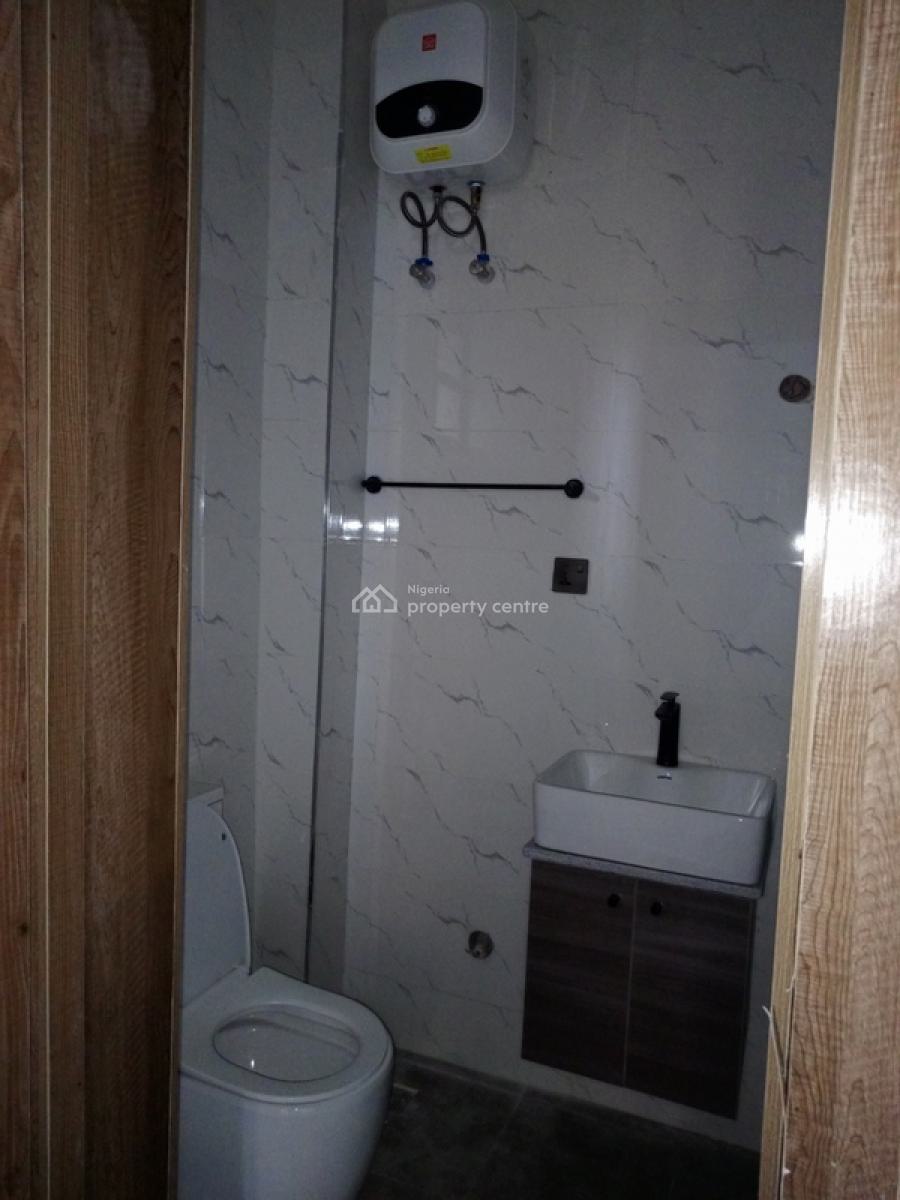 Luxury 2 Bedroom Flat, Ilasan Estate, Ilasan, Lekki, Lagos, Flat / Apartment for Sale