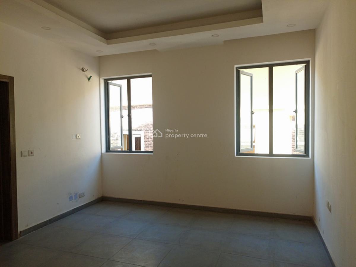 Lovely 2 Bedroom Flat, Agungi, Lekki, Lagos, Flat / Apartment for Sale