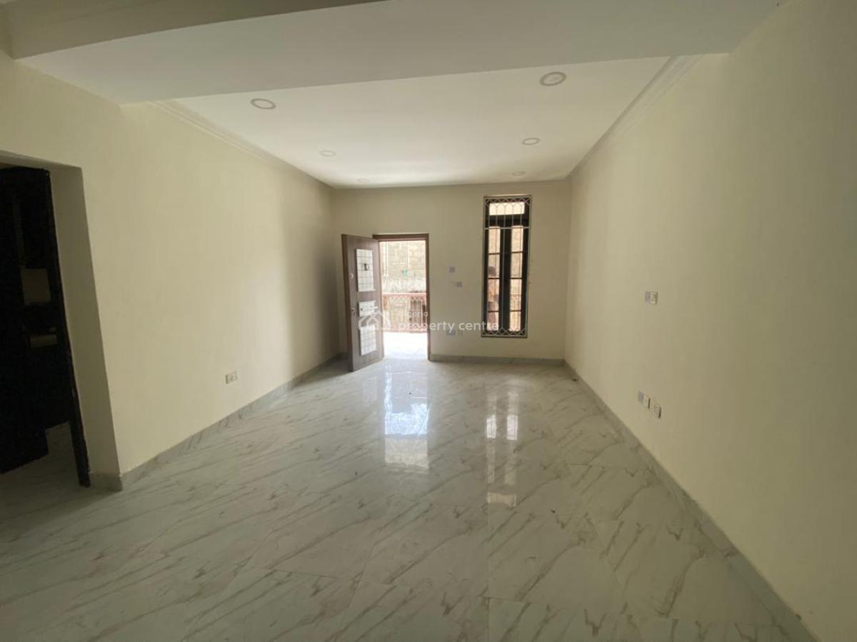 Well Maintained 2 Bedroom Flat in a Well Serene Environment, Oniru, Victoria Island (vi), Lagos, Flat / Apartment for Rent