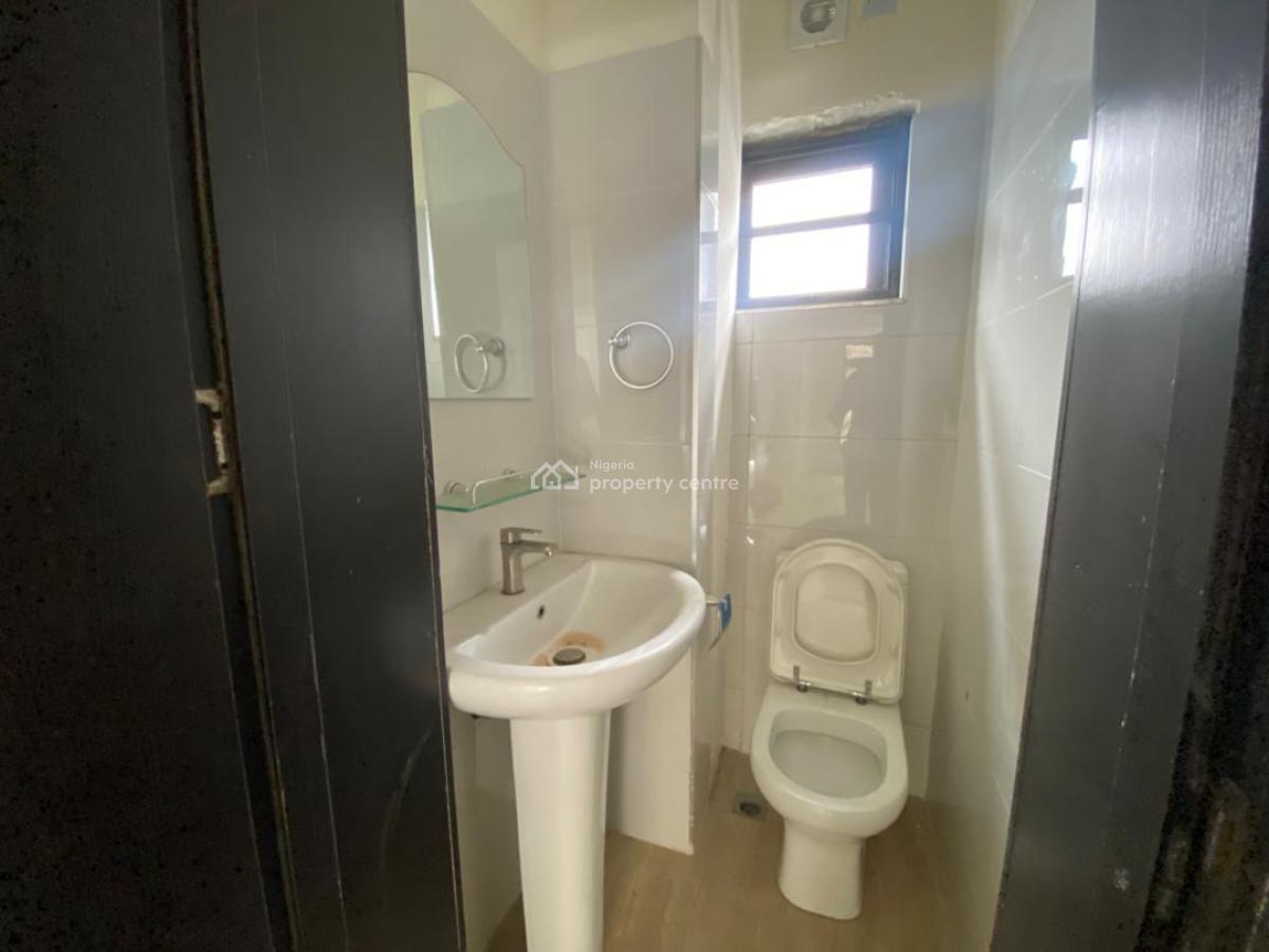 Well Maintained 2 Bedroom Flat in a Well Serene Environment, Oniru, Victoria Island (vi), Lagos, Flat / Apartment for Rent