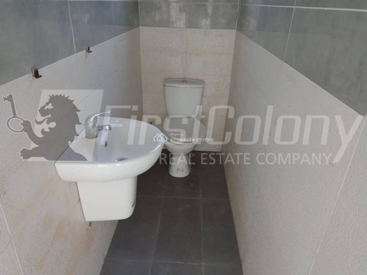 Ample Semi-detached House on Large Grounds Suited for Office Use, Old Ikoyi, Ikoyi, Lagos, Office Space for Rent