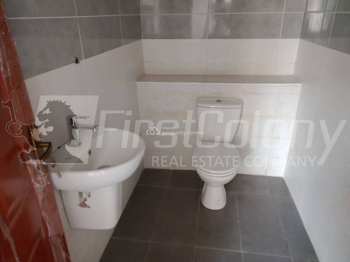 Ample Semi-detached House on Large Grounds Suited for Office Use, Old Ikoyi, Ikoyi, Lagos, Office Space for Rent