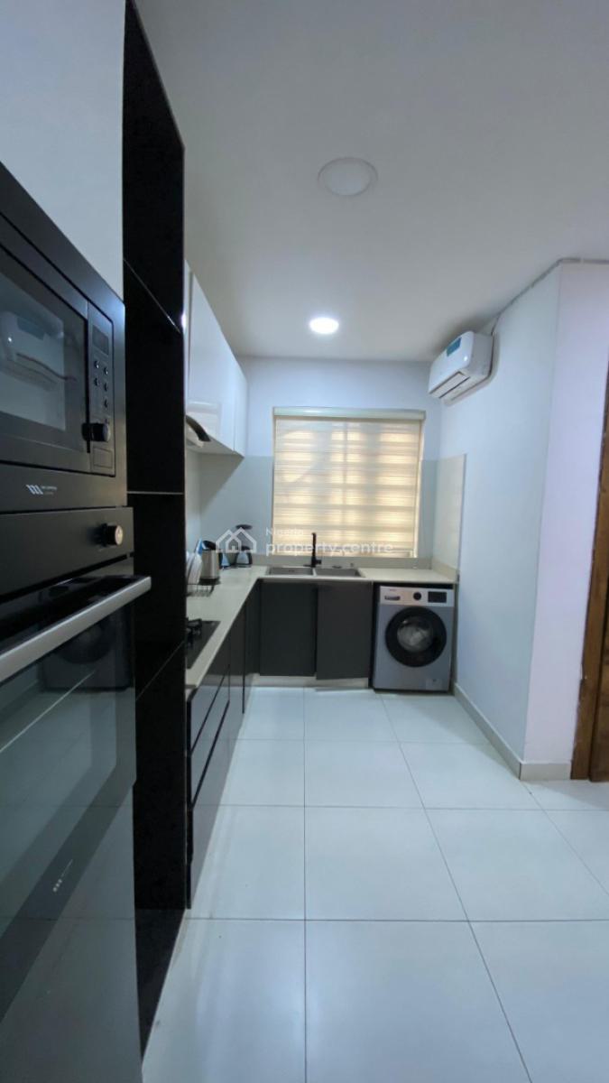 Luxury 4 Bedroom Apartment with Excellent Facility, Lekki Phase 1, Lekki, Lagos, Flat / Apartment for Rent