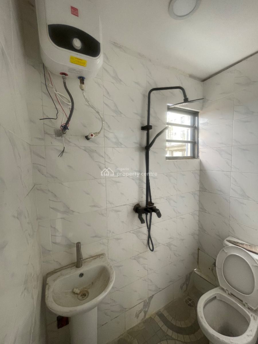 Newly Built 2 Bedroom Apartment, Secured and Gated Community, Alagomeji, Yaba, Lagos, Flat / Apartment for Rent