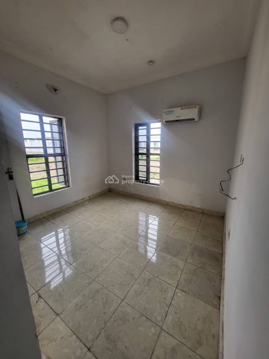 3 Bedroom Flat, Off Conversation Road, Lekki, Lagos, Flat / Apartment for Rent