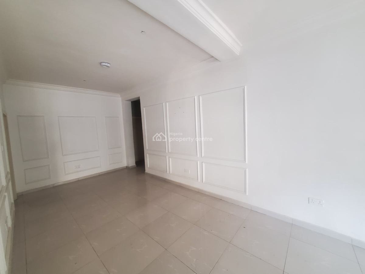 Well Maintained Ensuit 3 Bedroom Apartment with Elevator, Pool & Gym, Ikota, Lekki, Lagos, Flat / Apartment for Sale