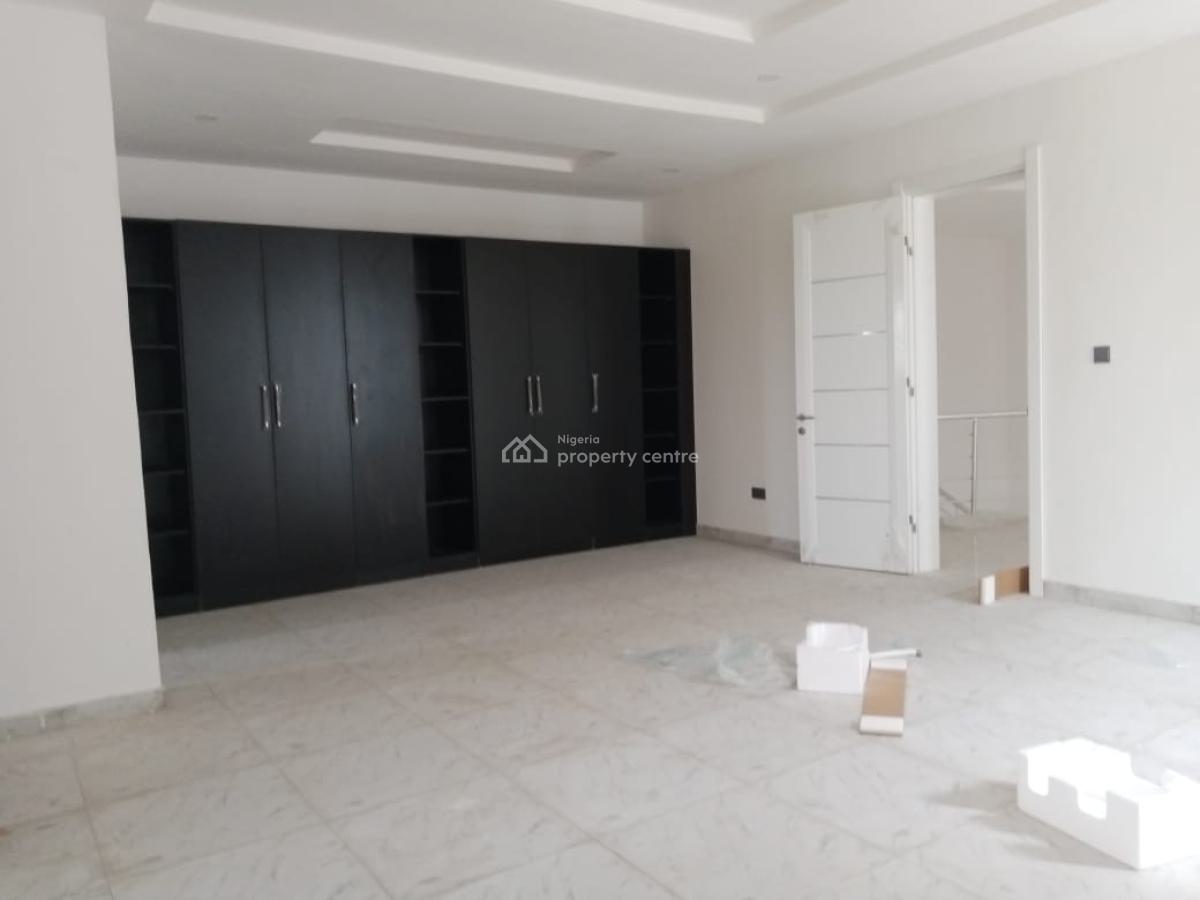 Renovated Spacious 4bedroom Semi Detached Duplex with a Room Bq, Sangotedo Off Monastery Road, Ajah, Lagos, Semi-detached Duplex for Rent