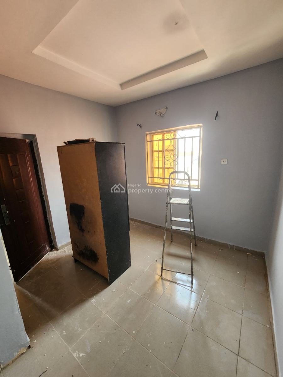 Luxury One Bedroom Block of Flat, News Engineering Dawaki, Dawaki, Gwarinpa, Abuja, Flat / Apartment for Rent