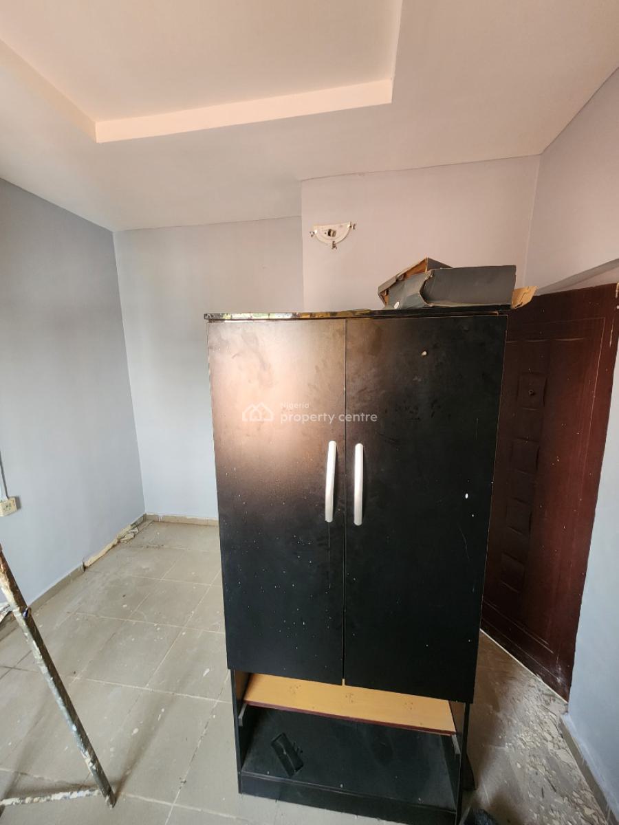 Luxury One Bedroom Block of Flat, News Engineering Dawaki, Dawaki, Gwarinpa, Abuja, Flat / Apartment for Rent