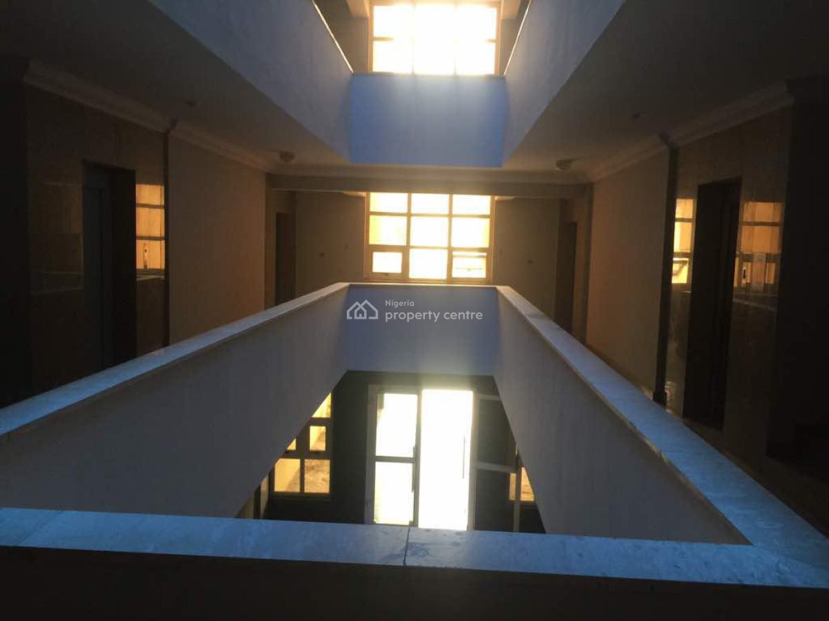 12 Units of 3 Bedrooms Executive Apartments, Oniru, Victoria Island (vi), Lagos, Block of Flats for Sale