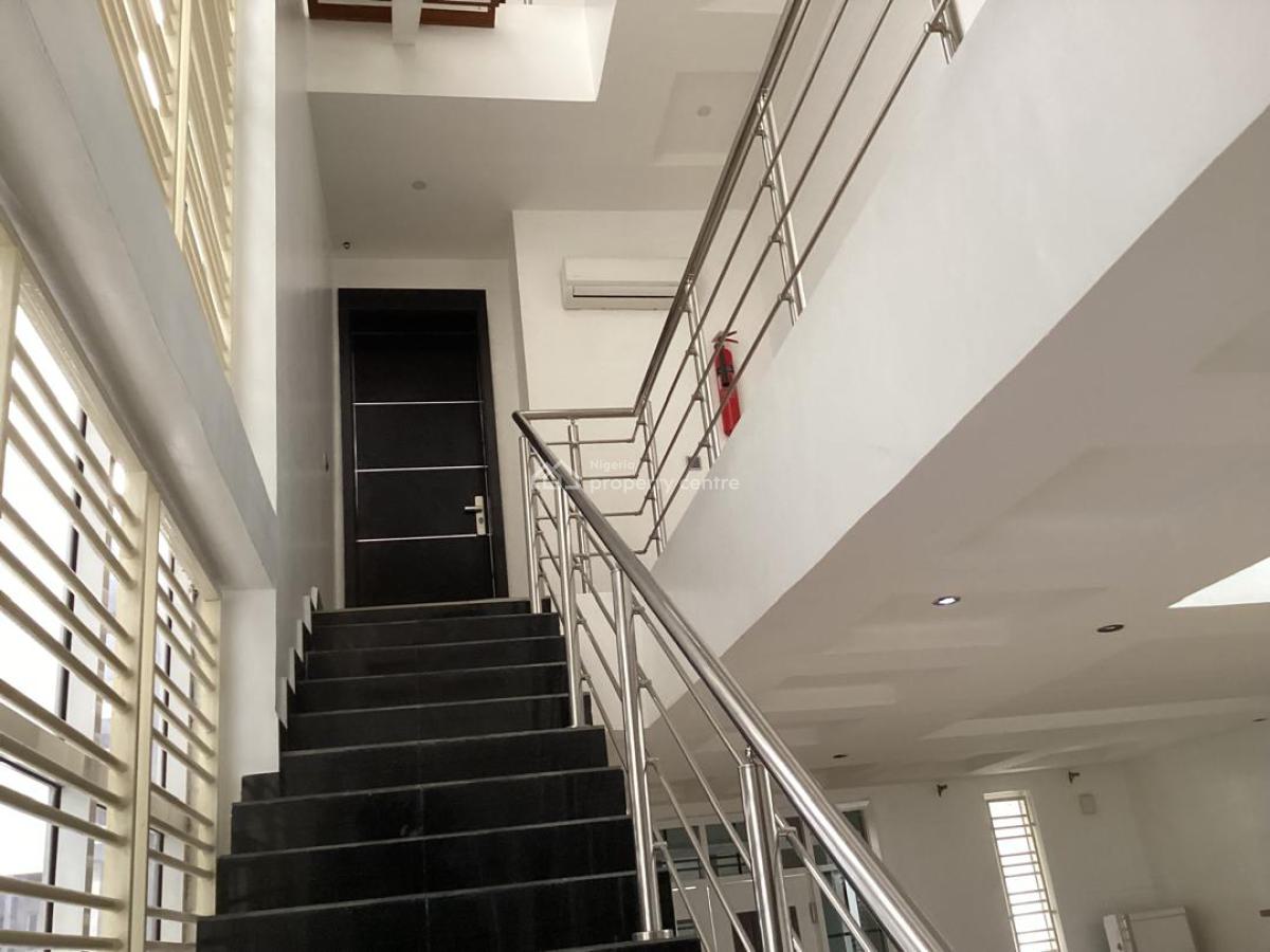 6 Bedroom Detached House with Bq, Ikate, Lekki, Lagos, Detached Duplex for Sale