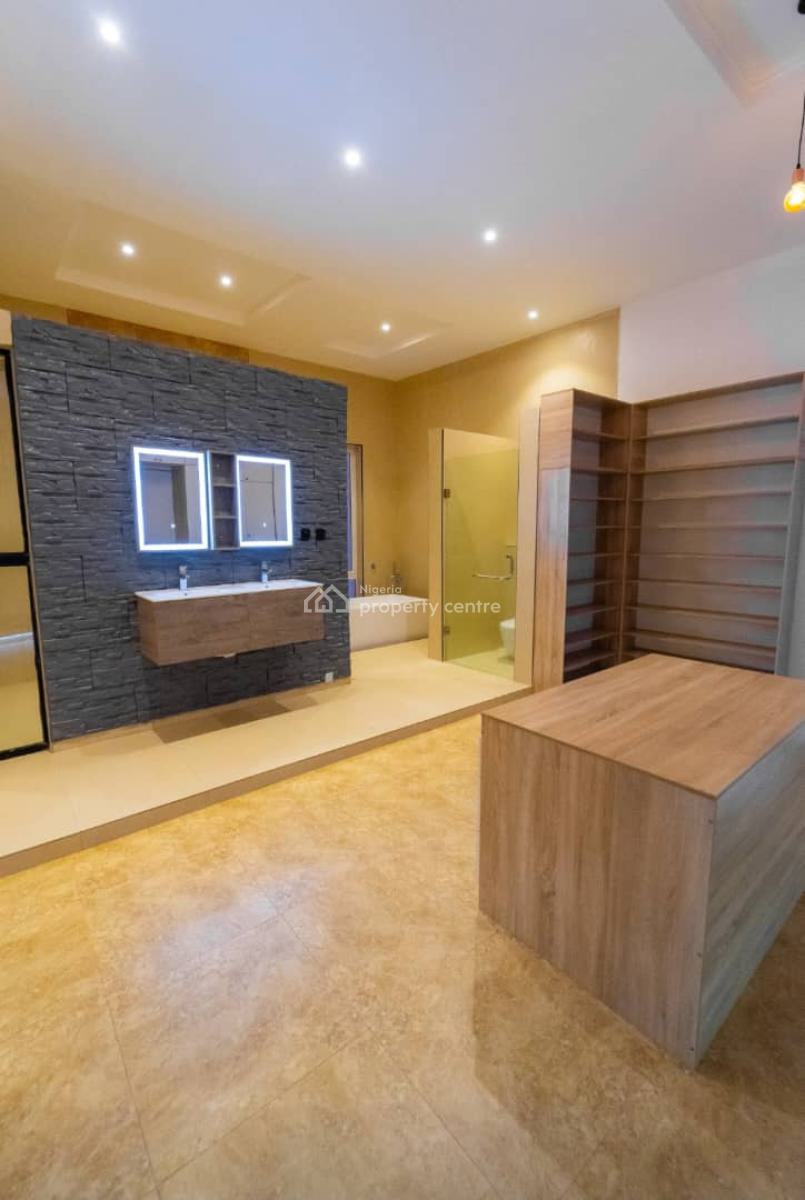 Luxury Brand New Five Bedrooms Semi-detached Duplex ( Two Units ), Megamound Estate, Lekki, Lekki, Lagos, Semi-detached Duplex for Sale