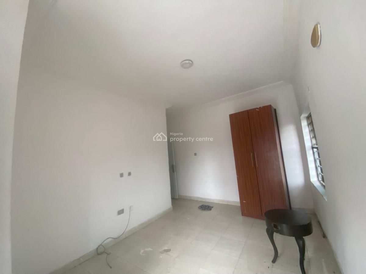 Well Spacious 2bedroom Flat, Lekk Country Road, Lekki, Lagos, Flat / Apartment for Rent