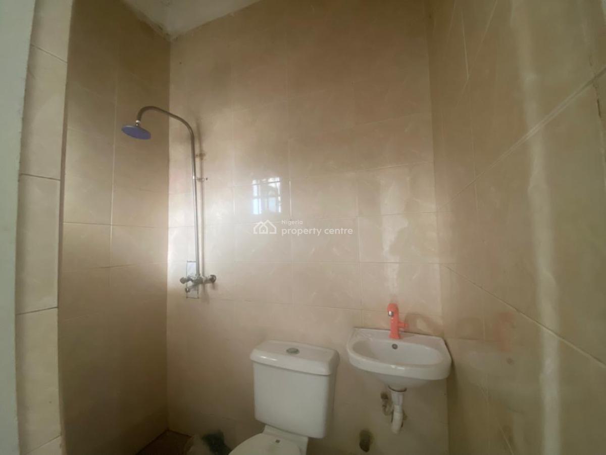 Well Spacious 2bedroom Flat, Lekk Country Road, Lekki, Lagos, Flat / Apartment for Rent