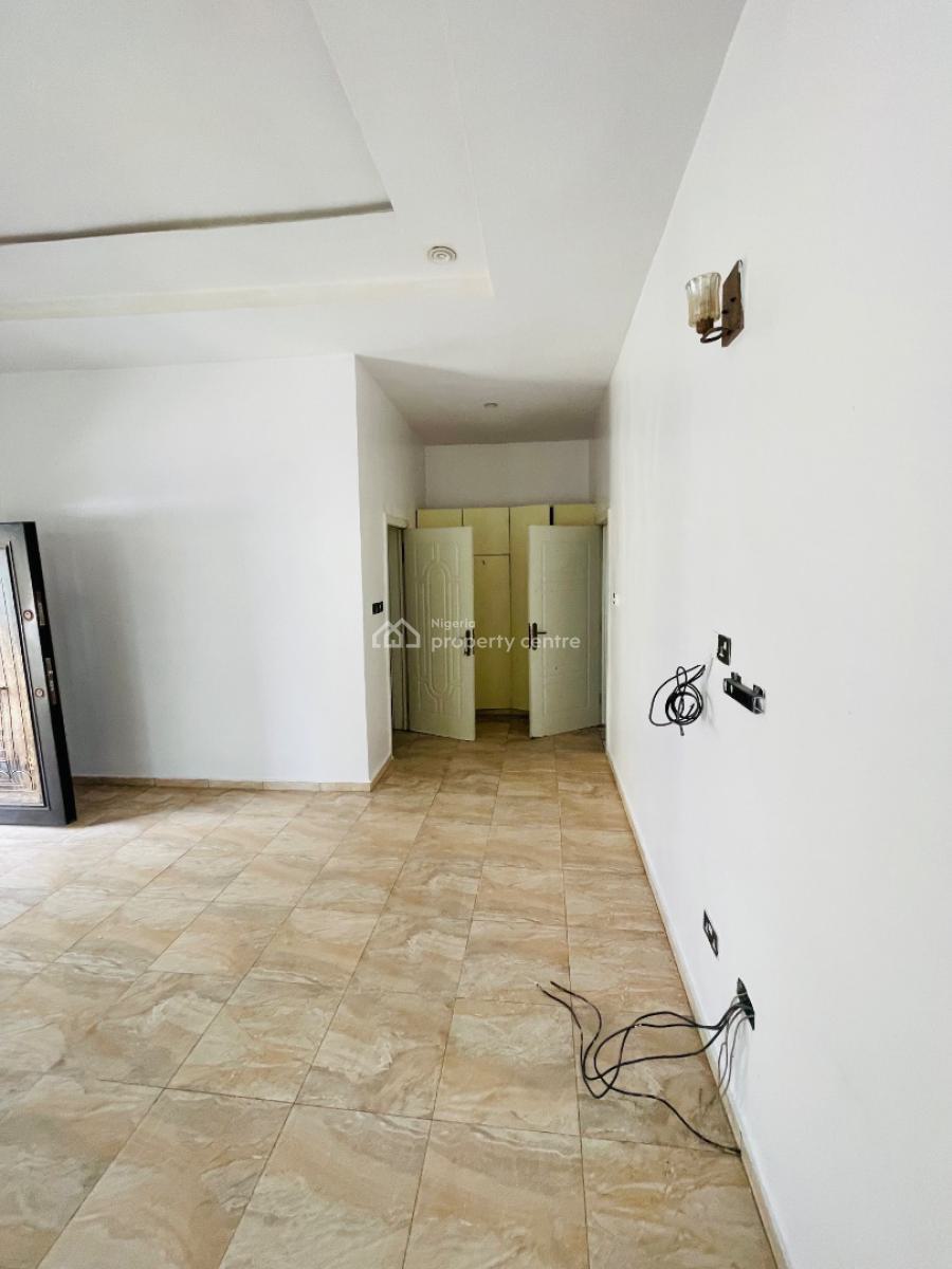 Luxury Spacious  Shared Masters Room Apartment  (upstairs), Ikota Villa, Lekki, Lagos, Flat / Apartment for Rent