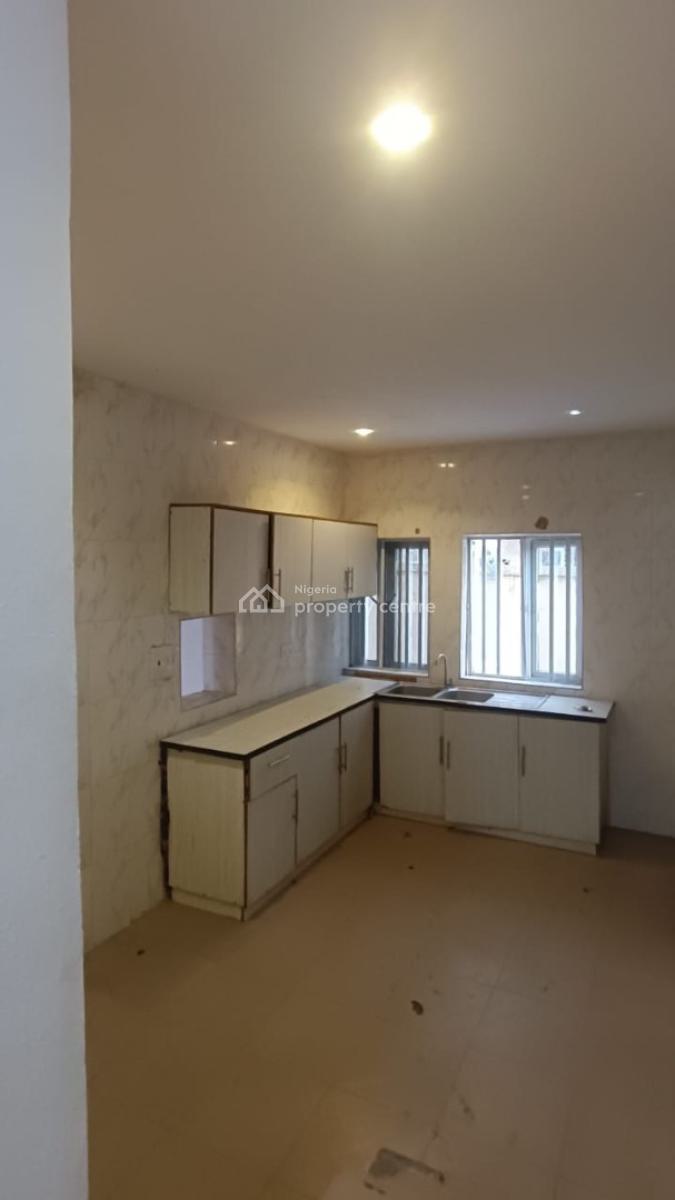 Clean and Spacious Shared Apartment, Lekki Scheme 2, Ajah, Lagos, Flat / Apartment for Rent