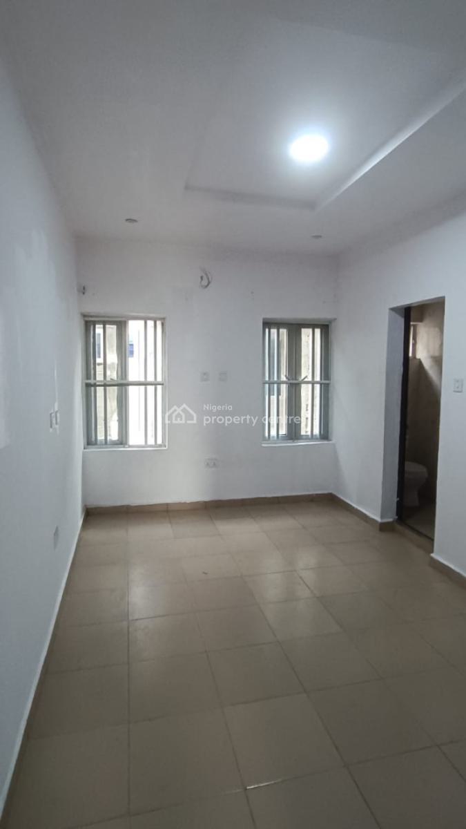 Clean and Spacious Shared Apartment, Lekki Scheme 2, Ajah, Lagos, Flat / Apartment for Rent