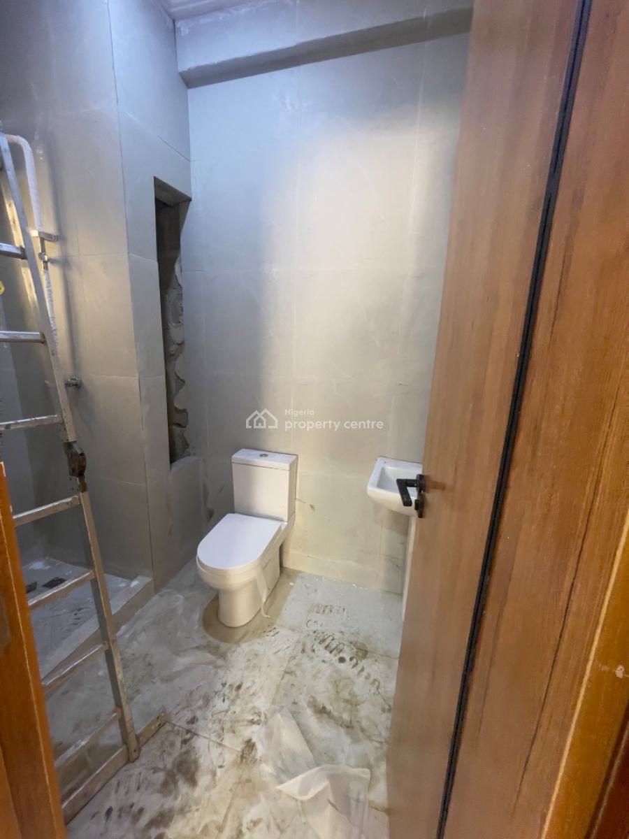 Spacious Fully Serviced 3 Bedroom with 24 Hours Light, Osapa, Lekki, Lagos, Flat / Apartment for Rent