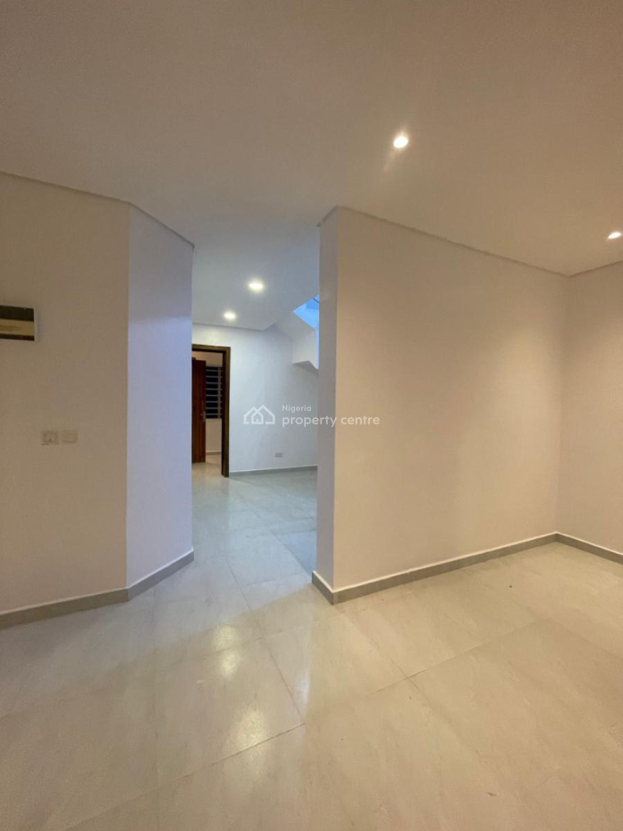 4 Bedrooms Semi-detached Duplex, Chevron Drive, Lekki, Lagos, Semi-detached Duplex for Rent