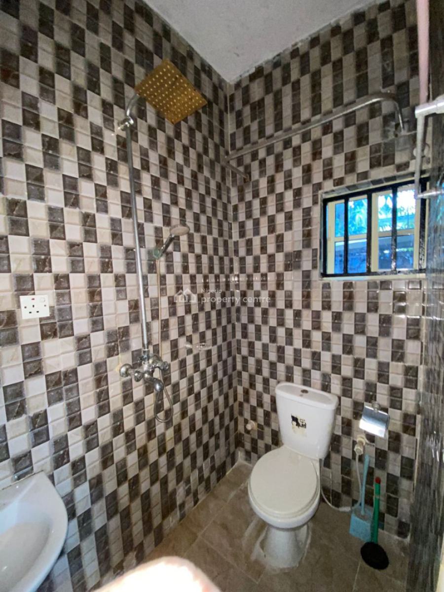 Executive 2 Bedrooms Luxury Apartment, Badore Road, Ajah, Lagos, Flat / Apartment for Rent