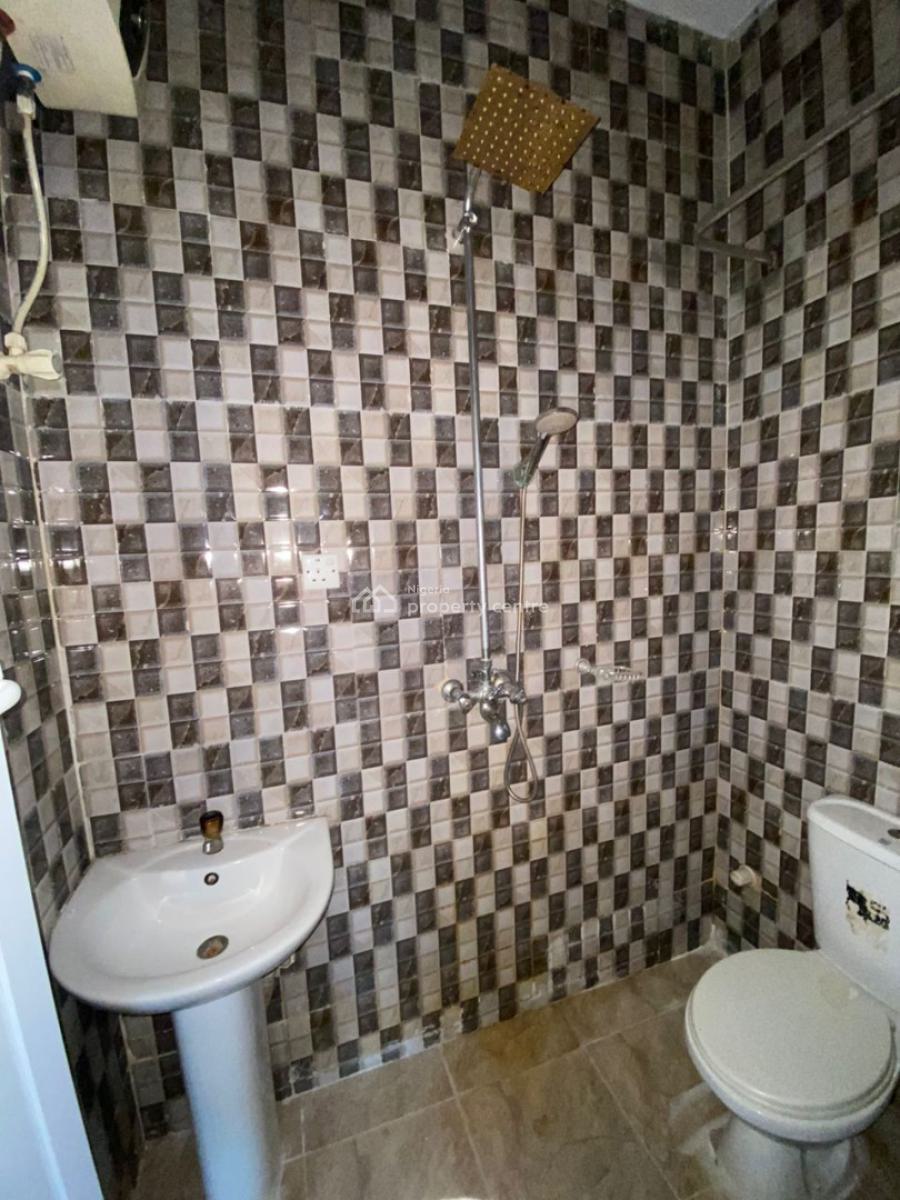 Executive 2 Bedrooms Luxury Apartment, Badore Road, Ajah, Lagos, Flat / Apartment for Rent