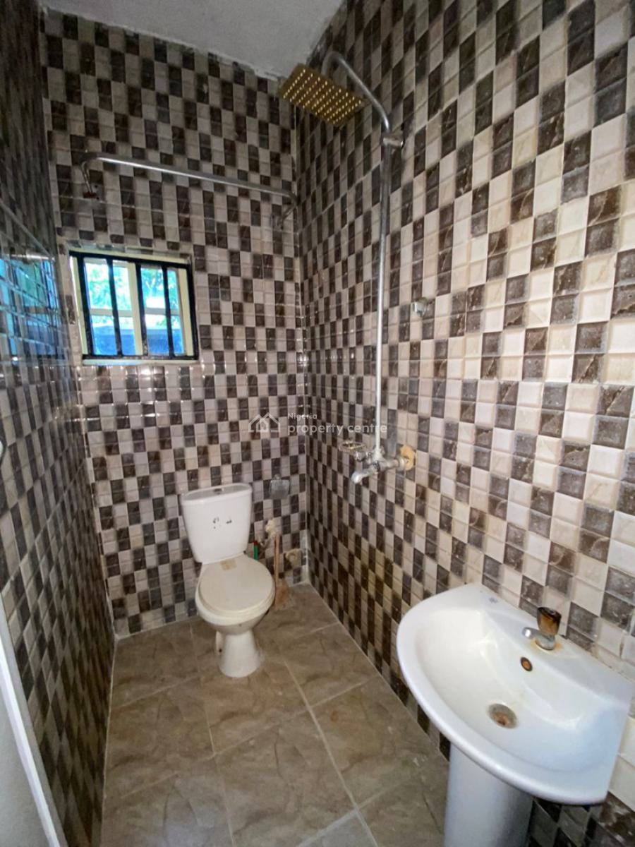 Executive 2 Bedrooms Luxury Apartment, Badore Road, Ajah, Lagos, Flat / Apartment for Rent