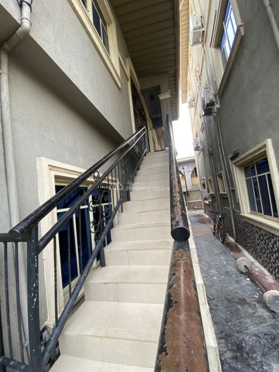 Executive 2 Bedrooms Luxury Apartment, Badore Road, Ajah, Lagos, Flat / Apartment for Rent