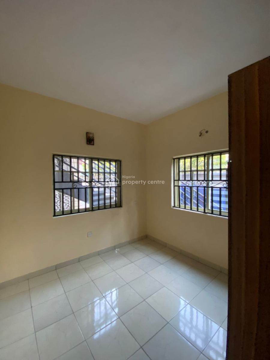 Executive 2 Bedrooms Luxury Apartment, Badore Road, Ajah, Lagos, Flat / Apartment for Rent