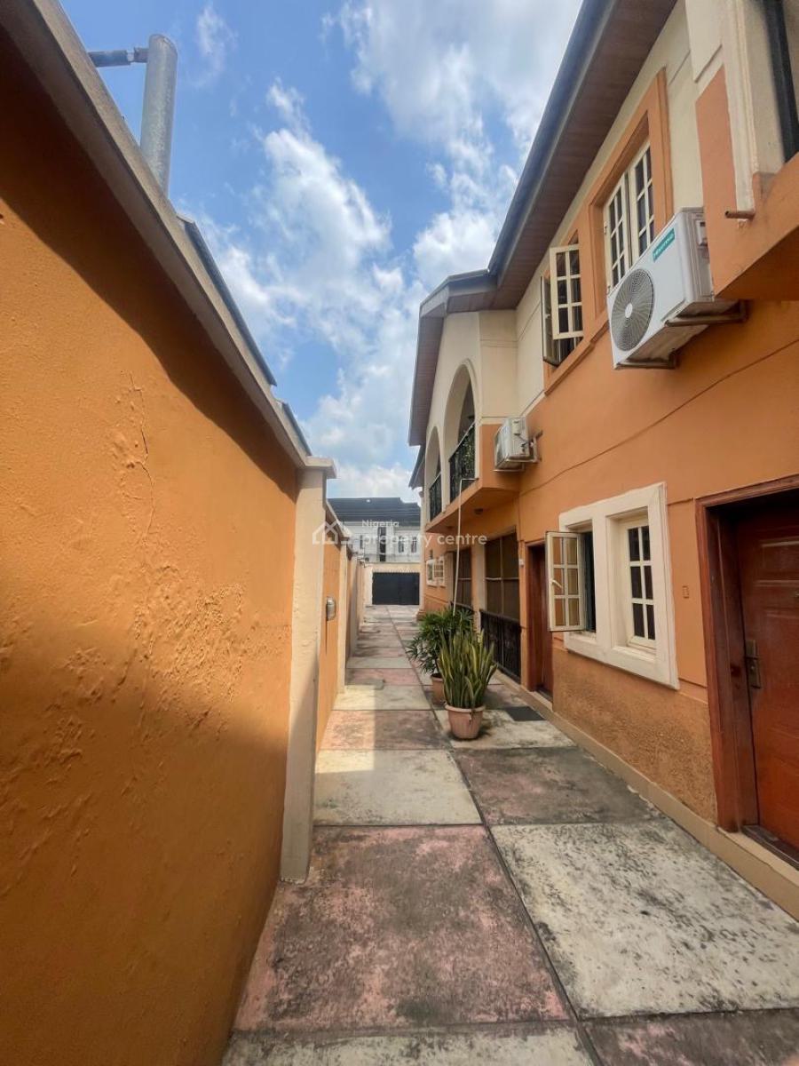 Well Maintained Spacious 3 Bedroom Flat, Harmony Estate, Gra Phase 1, Magodo, Lagos, Flat / Apartment for Rent