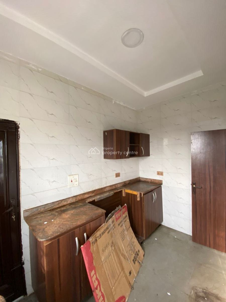 Executive 2bedrooms Luxury Apartment, Badore Road, Ajah, Lagos, Flat / Apartment for Rent