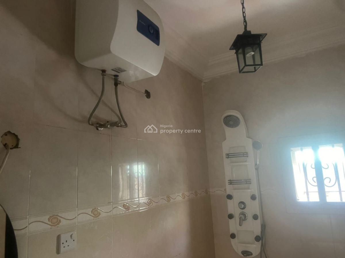 Self Compound Spacious 5 Bedroom Fully Detached Duplex with 2 Rooms Bq, Lekki Phase 1, Lekki, Lagos, Detached Duplex for Rent