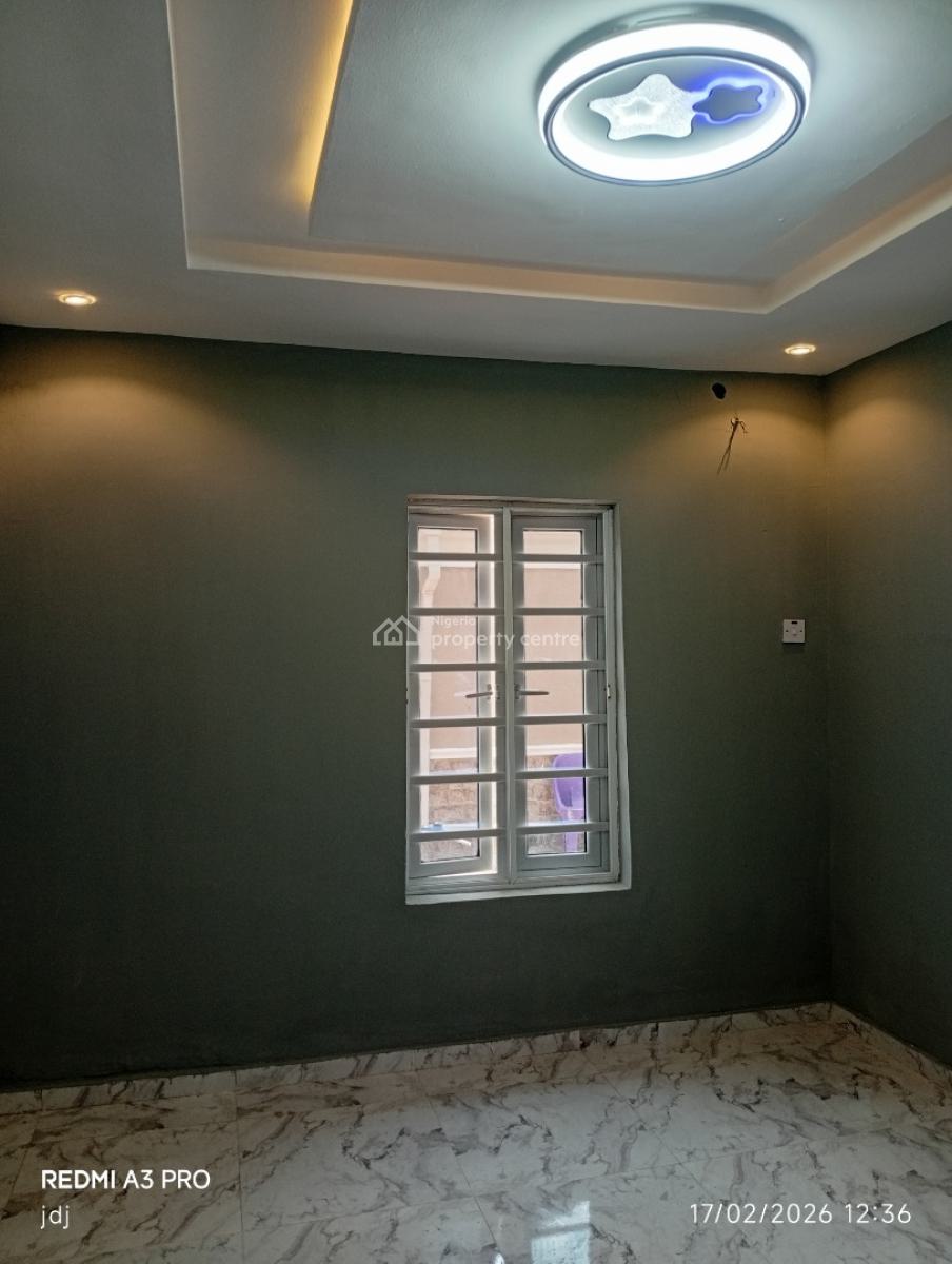 Miniflat, Omole Phase 2, Ikeja, Lagos, Mini Flat (room and Parlour) for Rent
