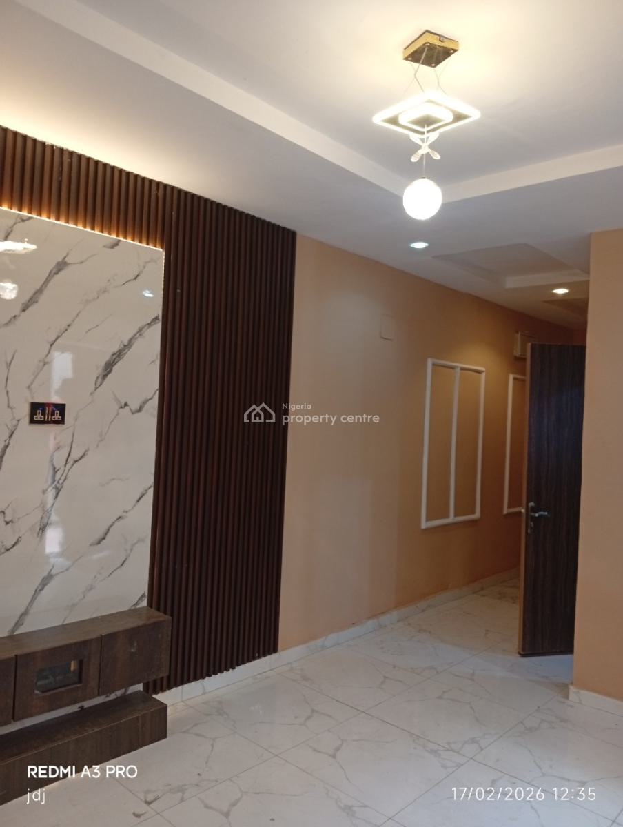 Miniflat, Omole Phase 2, Ikeja, Lagos, Mini Flat (room and Parlour) for Rent