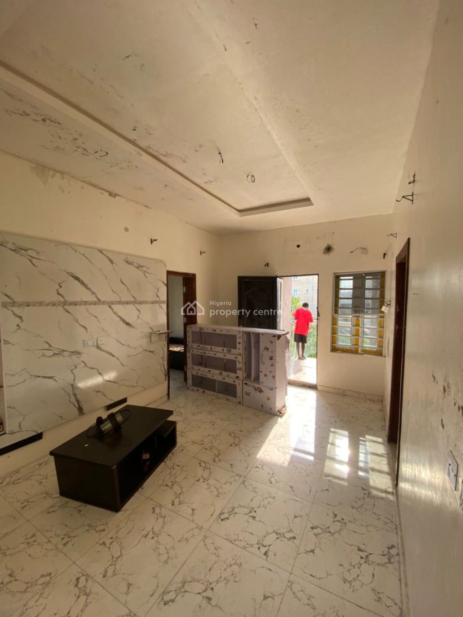 Executive 2bedrooms Luxury Apartment, Badore Road, Ajah, Lagos, Flat / Apartment for Rent