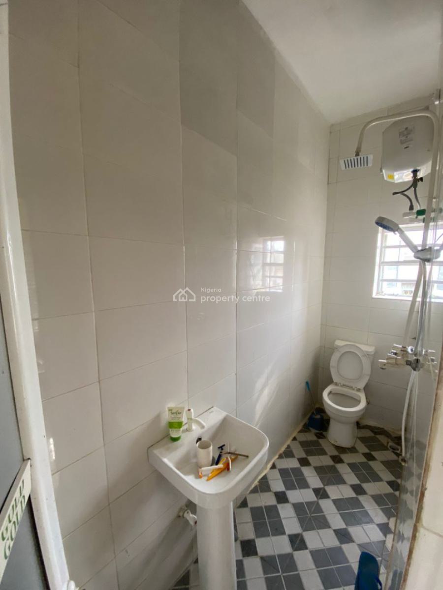 Executive 2bedrooms Luxury Apartment, Badore Road, Ajah, Lagos, Flat / Apartment for Rent