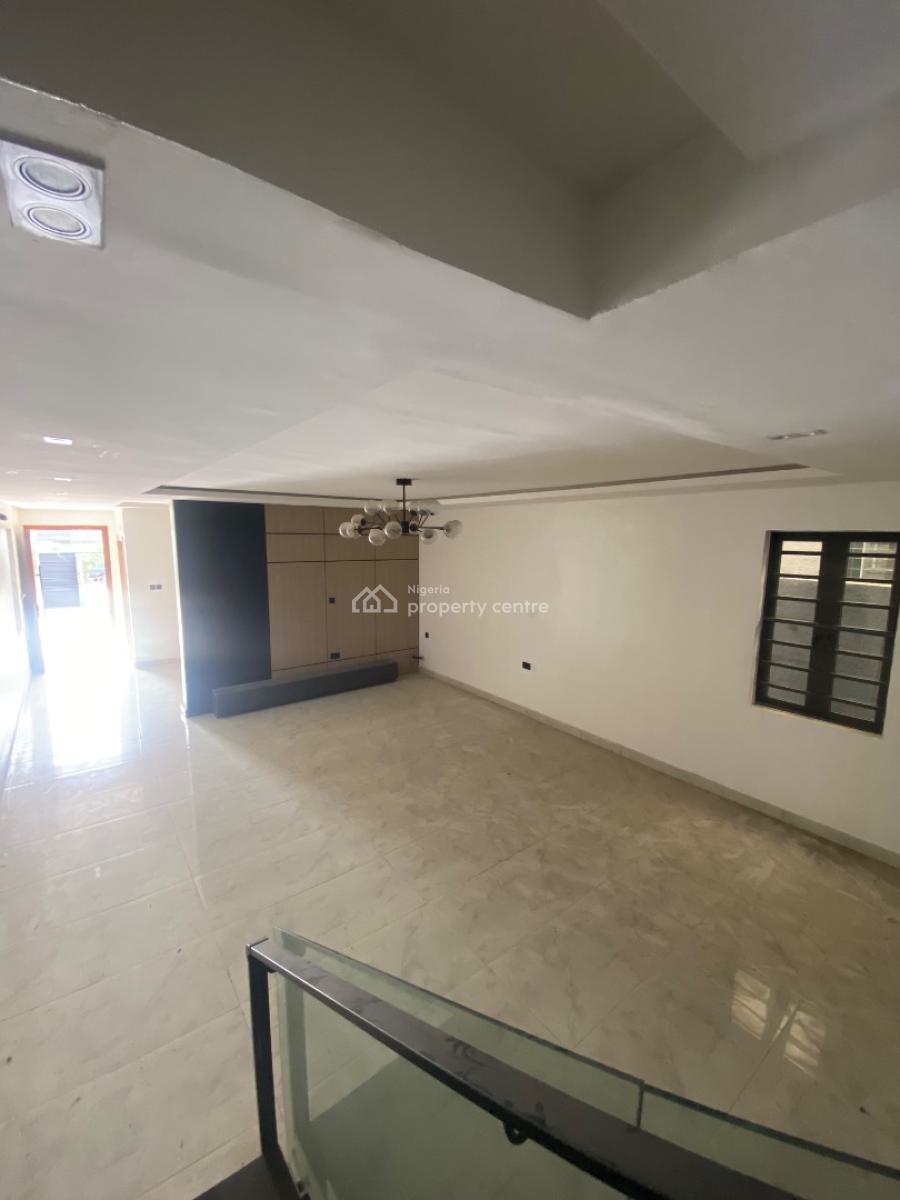 Luxury Spacious 5bed with Bq, Gate House in a Secured Envt Wt Light, Ologolo, Lekki Lagos, Lekki, Lagos, Detached Duplex for Sale