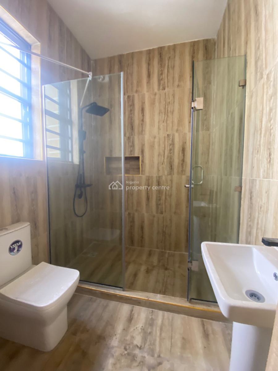 Luxury Spacious 5bed with Bq, Gate House in a Secured Envt Wt Light, Ologolo, Lekki Lagos, Lekki, Lagos, Detached Duplex for Sale