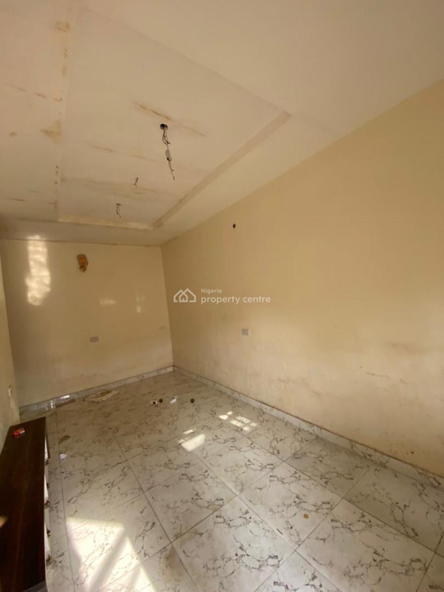 Executive 2bedrooms Luxury Apartment, Badore Road, Ajah, Lagos, Flat / Apartment for Rent