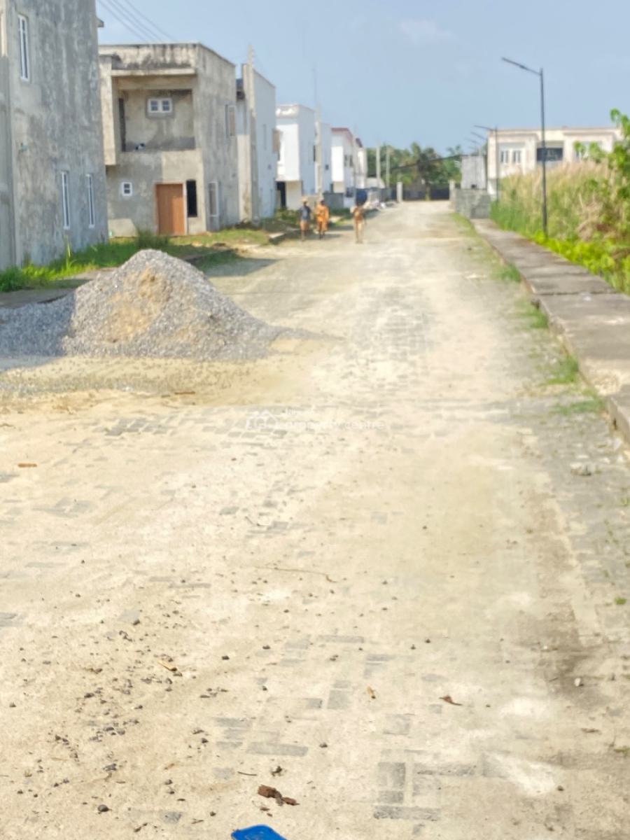 600sqm Land with Cofo in a Very Secured Estate, Lekki Sourthern Villa Estate Monastery Road Sangotedo, Sangotedo, Ajah, Lagos, Residential Land for Sale