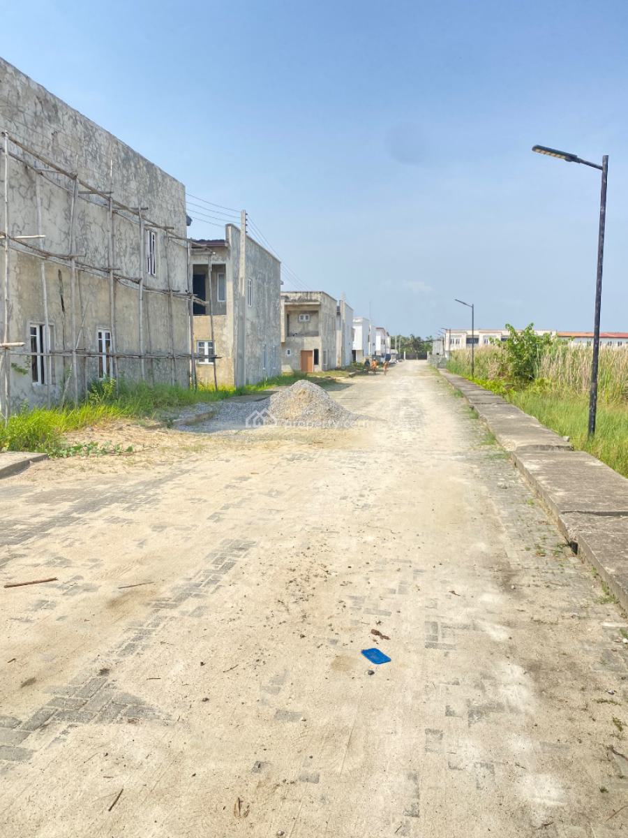 600sqm Land with Cofo in a Very Secured Estate, Lekki Sourthern Villa Estate Monastery Road Sangotedo, Sangotedo, Ajah, Lagos, Residential Land for Sale