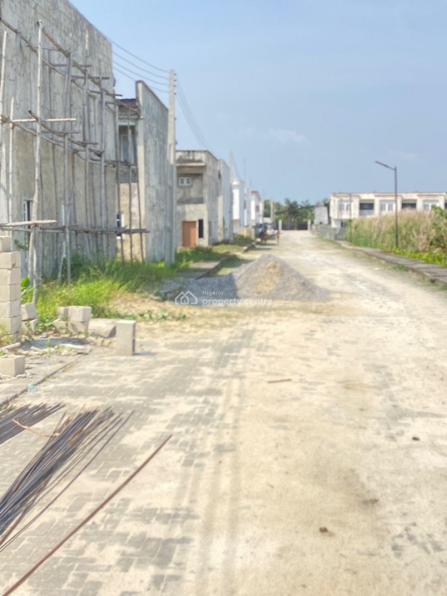 600sqm Land with Cofo in a Very Secured Estate, Lekki Sourthern Villa Estate Monastery Road Sangotedo, Sangotedo, Ajah, Lagos, Residential Land for Sale