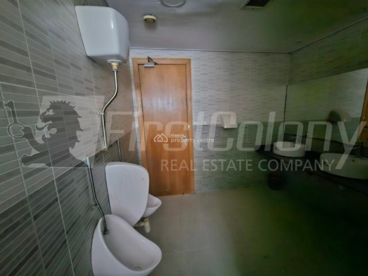 3,285 Sqm Self-serviced Office Space, Victoria Island (vi), Lagos, Office Space for Rent