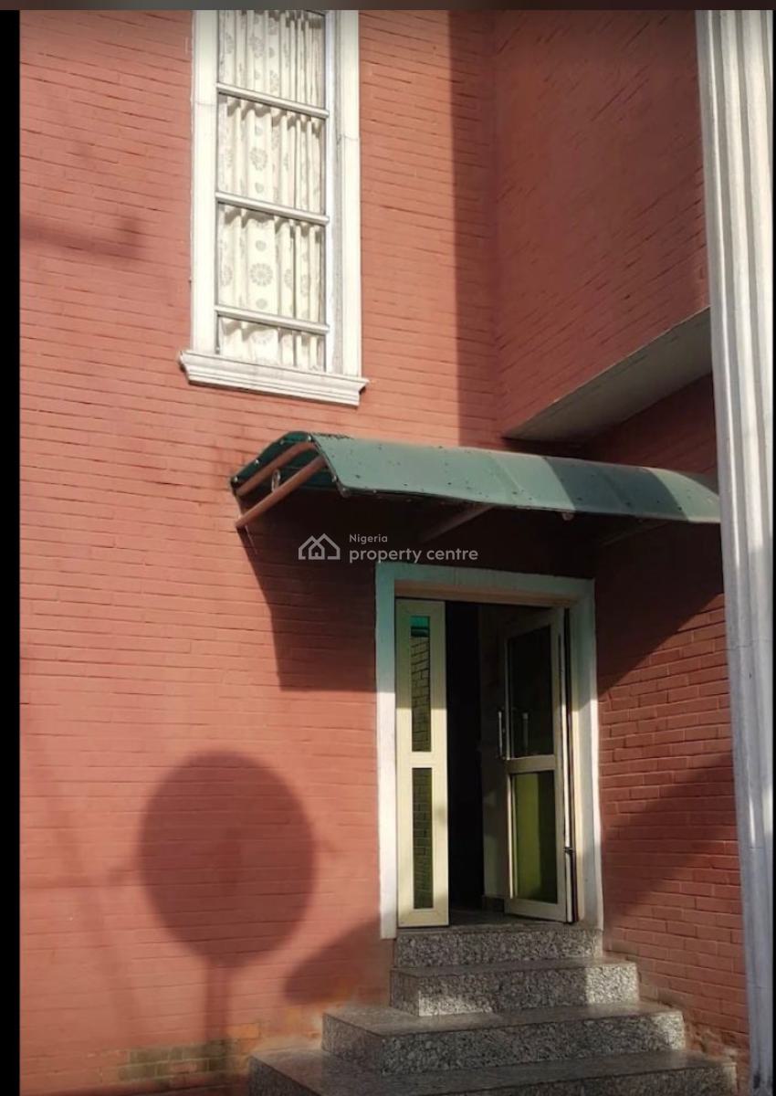 30 Rooms Hotel, Zone 6, Wuse, Abuja, Hotel / Guest House for Sale